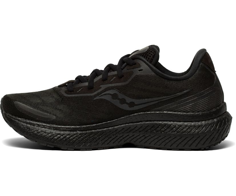 Black Women's Saucony Triumph 19 Running Shoes | MKOSU2087