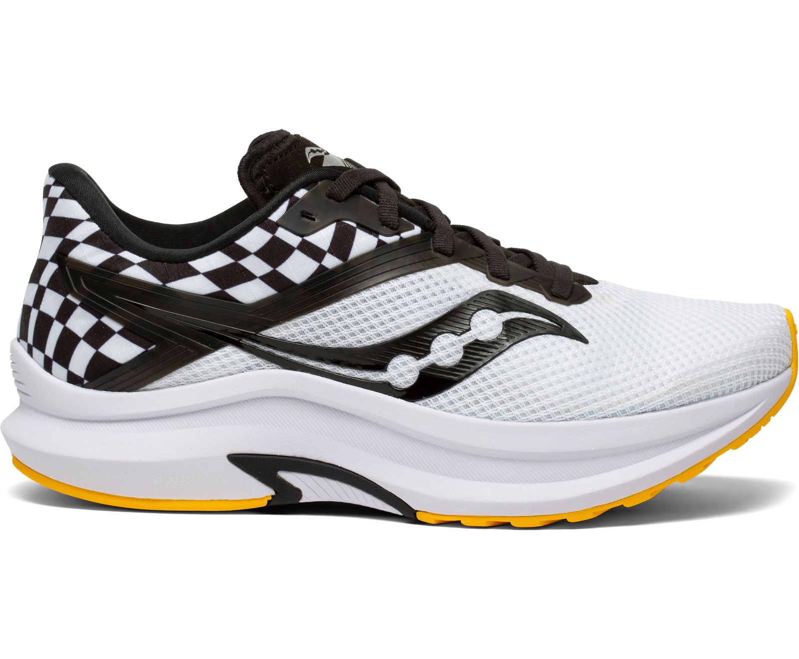 White / Black Women\'s Saucony Axon Running Shoes | UJGHE1803