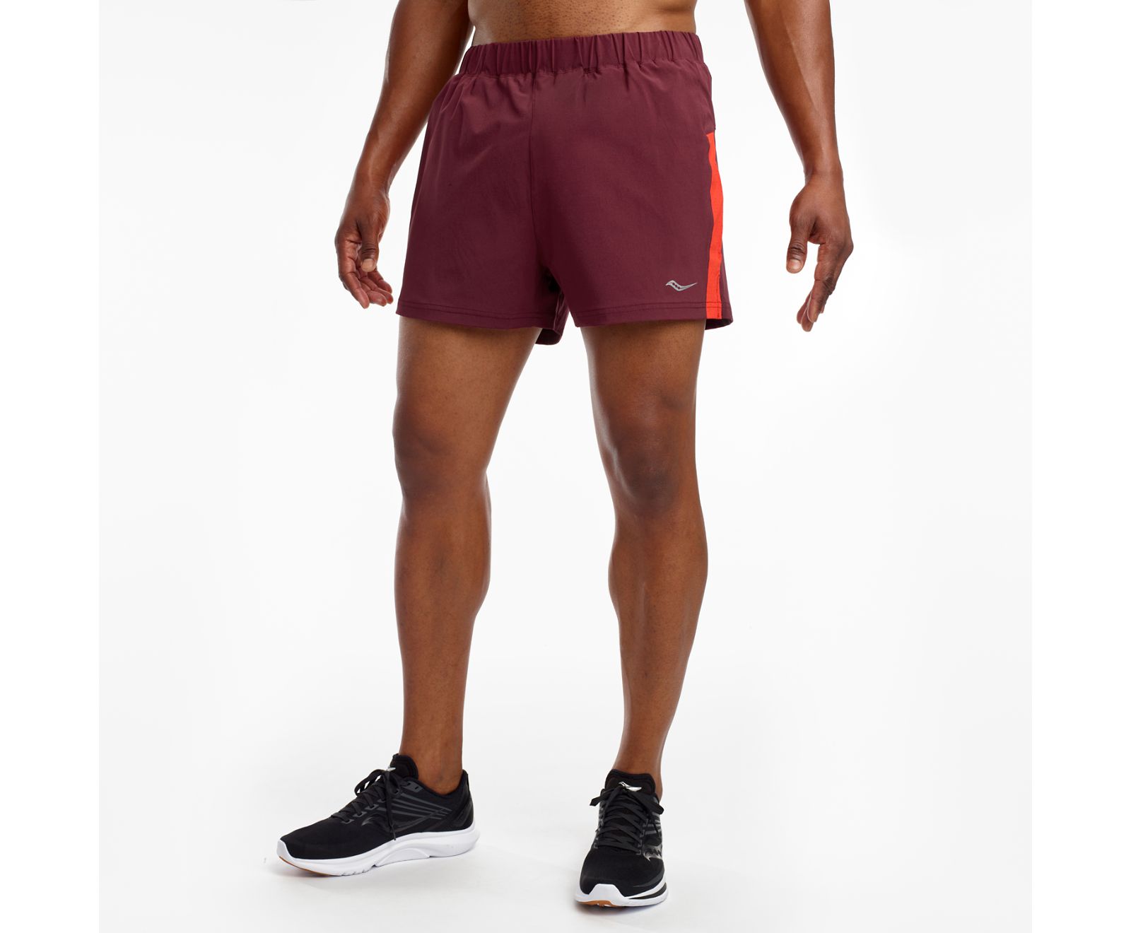 Burgundy Men's Saucony Outpace 3" Shorts | EIUPY4605