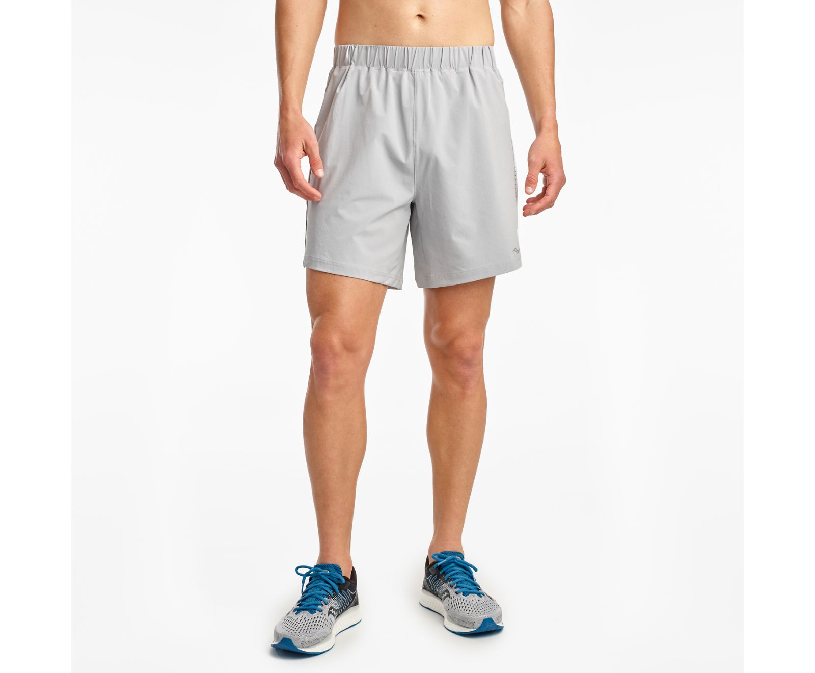 Grey Men's Saucony Outpace 7" Shorts | HFZGC0814